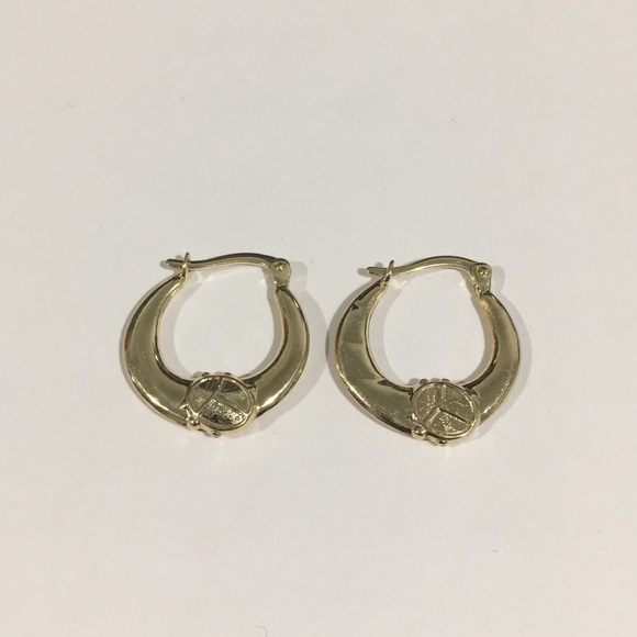 14k Yellow Gold Hoop Earrings With Ladybug 🐞 - Picture 1 of 6